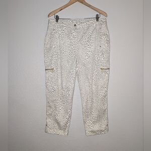 Chico's Cream Leopard Print Crop Cargo Office Career Wear Pants 12 L